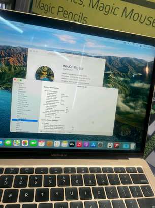 MacBook Air 2020 Rose Gold Intel Core i3,8gb Ram,256gb SSD image 3