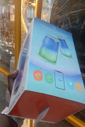 JBL Pulse 5 BT Speaker With 360°Led Lights image 4