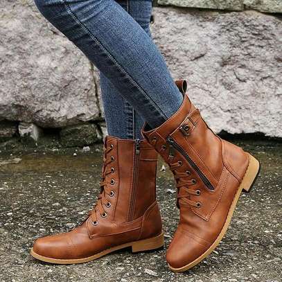 Quality ladies boots clearance sale image 1