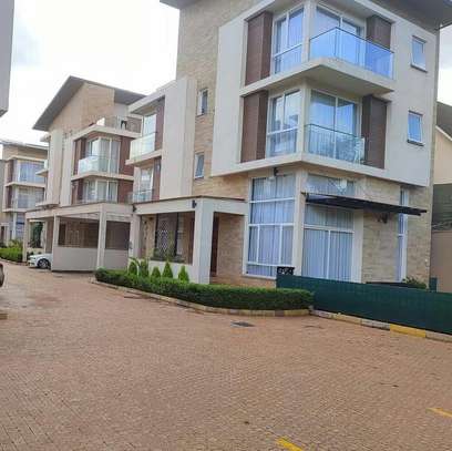 4 bedroom house for rent in Lavington image 12