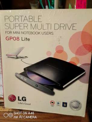 LG Portable DVD Super Multi-drive (player/burner/editor) image 5