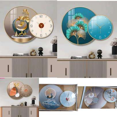 Modern Round 2 in 1 Wall clock & decor image 1