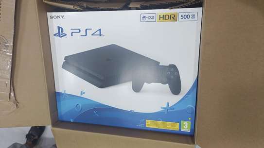 Brand New PS4 (500GB) for sale!!! image 2