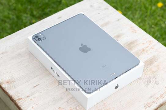 New Apple iPad Pro GB Gray image 1