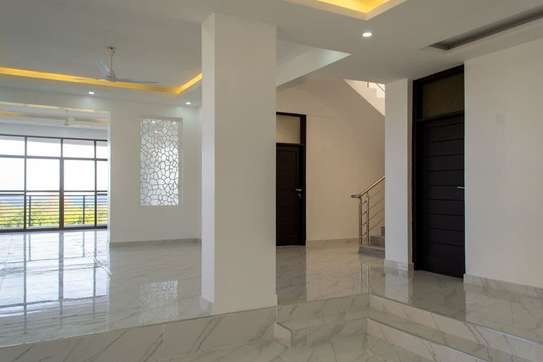 4br Penthouse Duplex for Sale in Nyali – Jumeirah Park. As25 image 11