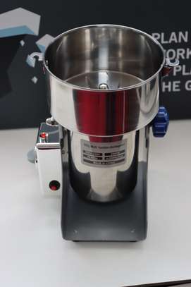 The GK-500 Electric Counter-Top Grain and Spice Crusher image 7