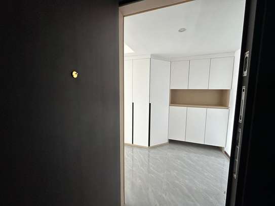 3 Bedroom Apartments for Rent near Riverside Square image 3