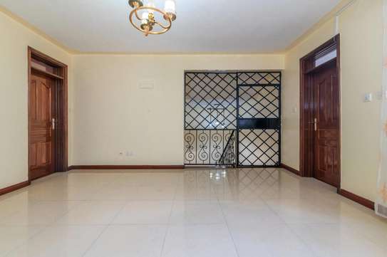 4 Bed House with En Suite in Kyuna image 15