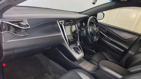 Toyota Harrier premium sport 2017 image 6