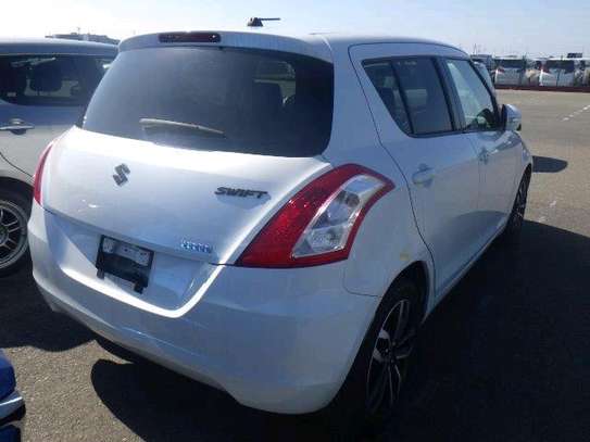 WHITE SWIFT KDK (MKOPO/HIRE PURCHASE ACCEPTED) image 6