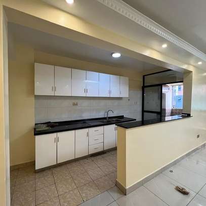 3 Bed Apartment with En Suite in Kileleshwa image 6
