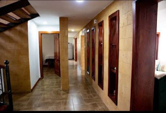 Very Spacious 6 BR House plus Sqs in Ongata Rongai image 7