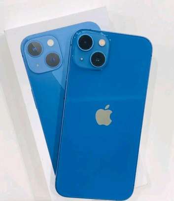 Apple iphone 13 512gb Blue image 3
