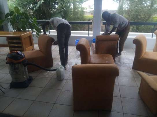 SOFA SET,CARPET, MATTRESS & HOUSE CLEANING IN NAIROBI. image 9