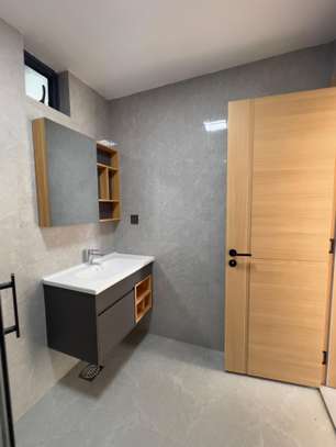 1 Bed Apartment with En Suite at Kilimani image 13