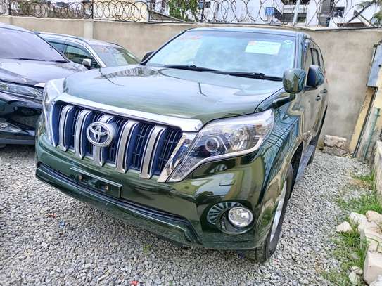 Toyota land cruiser Prado jungle green image 11