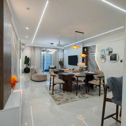 Serviced 2 Bed Apartment with En Suite at Tudor image 18