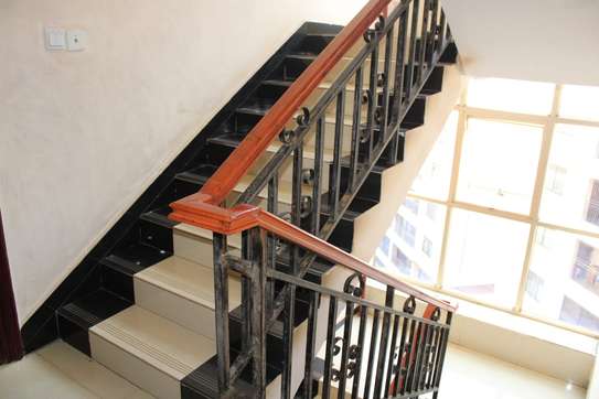 3 Bed Apartment with En Suite in Lavington image 10