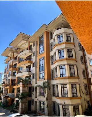 Serviced 3 Bed Apartment with En Suite in Kilimani image 6