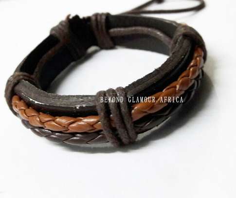 Men's Brown Leather newsboy cap and a matching bracelet image 4