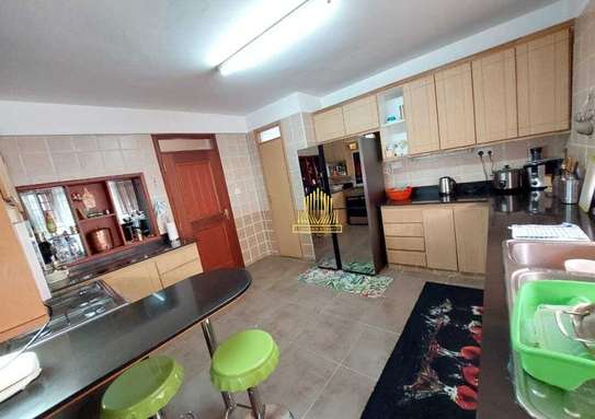 4 Bed Apartment with En Suite in Lavington image 11