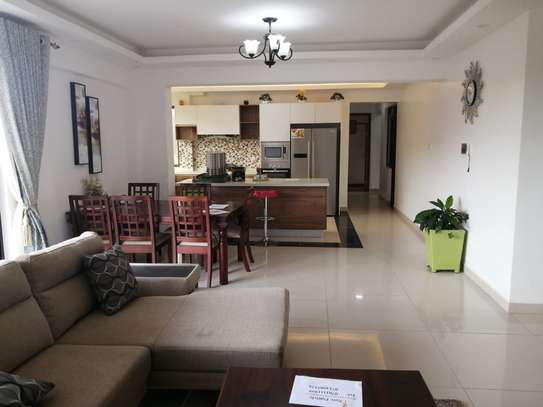 Serviced 3 Bed Apartment with En Suite in Kileleshwa image 3