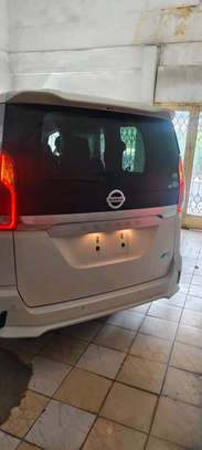 Nissan Serena highway 🌟🌟🌟 White 2017 image 12