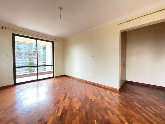 3 Bed Apartment with En Suite in Lavington image 15