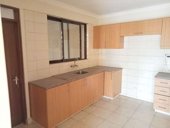 2 Bed Apartment with En Suite in Riara Road image 9
