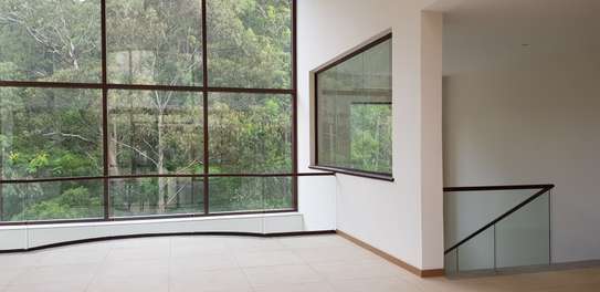 6 Bed Villa with En Suite at Lower Kabete image 9