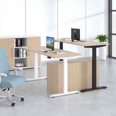 Office Desk: White Height Adjustable Office Desk image 3
