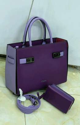 LEATHER HANDBAGS WITH COMPARTMENTS image 3