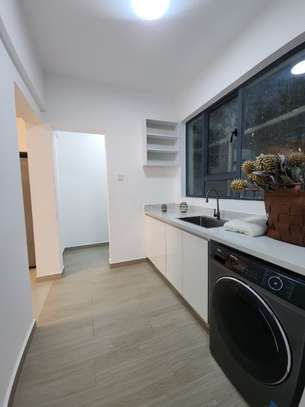 3 Bed Apartment with En Suite in Lavington image 6