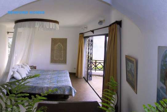 4 Bed Villa with En Suite in Mombasa CBD image 8