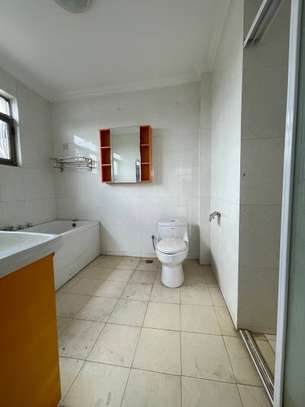 3 Bed Apartment with En Suite in Ngong Road image 15