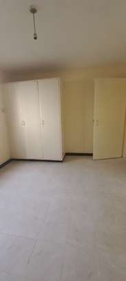 3 Bed Apartment with En Suite at Nyayo Estate image 18