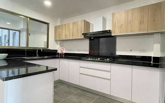 4 Bed Apartment with En Suite in Kileleshwa image 5