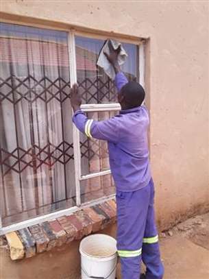 Are you looking for a Housekeeper, Caregiver Housemaid / Security Guard / Driver, Home Tutor or Gardener ? image 3