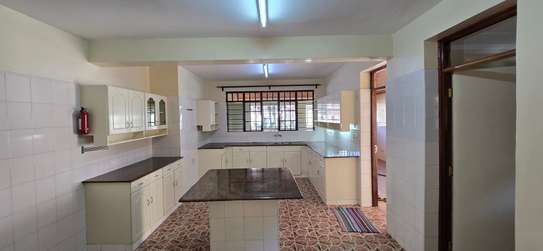 4 Bed House with En Suite at Plains 34 image 7