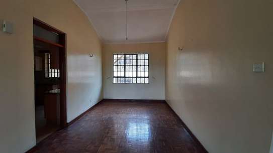3 Bed Apartment with Swimming Pool in Kileleshwa image 4