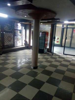200 m² shop for rent in Nairobi Central image 10