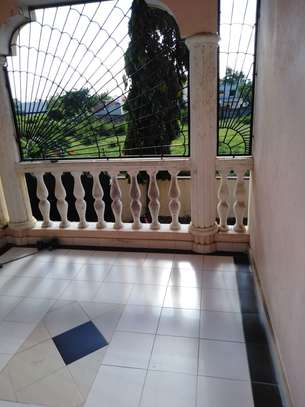 4 bedroom house for sale in Bamburi Mtambo image 8
