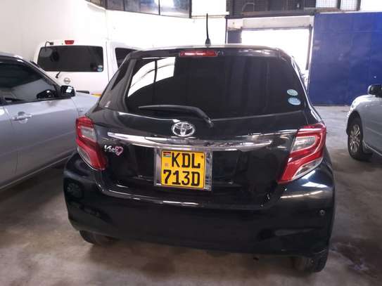 Toyota vitz KDL 2016 image 3