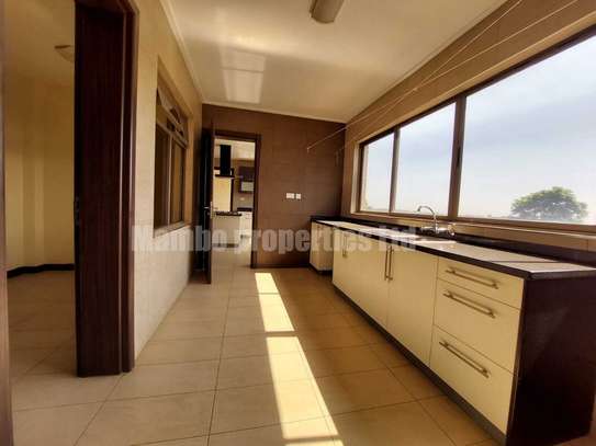 4 Bed Apartment with En Suite at General Mathenge image 5