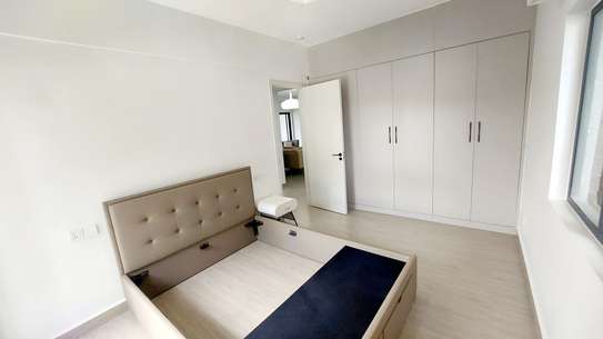 2 Bed Apartment with En Suite at Off Wood Avenue image 2