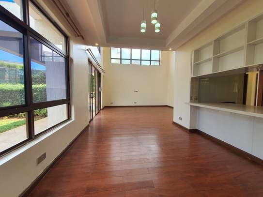 4 Bed Townhouse with En Suite at Off Kiambu Road image 5