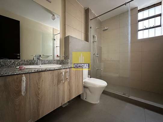 3 Bed Apartment in Langata image 8