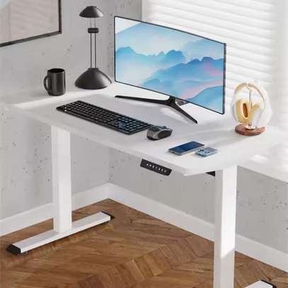 Jumbo White 140 cm Electric Adjustable Table image 2