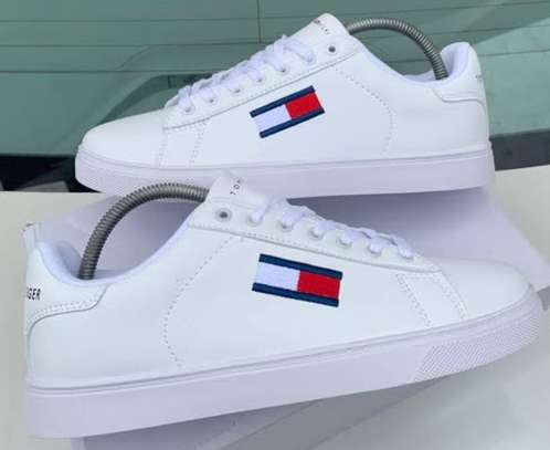Tommy hilfiger cheap sneakers 218