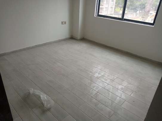 3 Bed Apartment with En Suite in Kileleshwa image 19